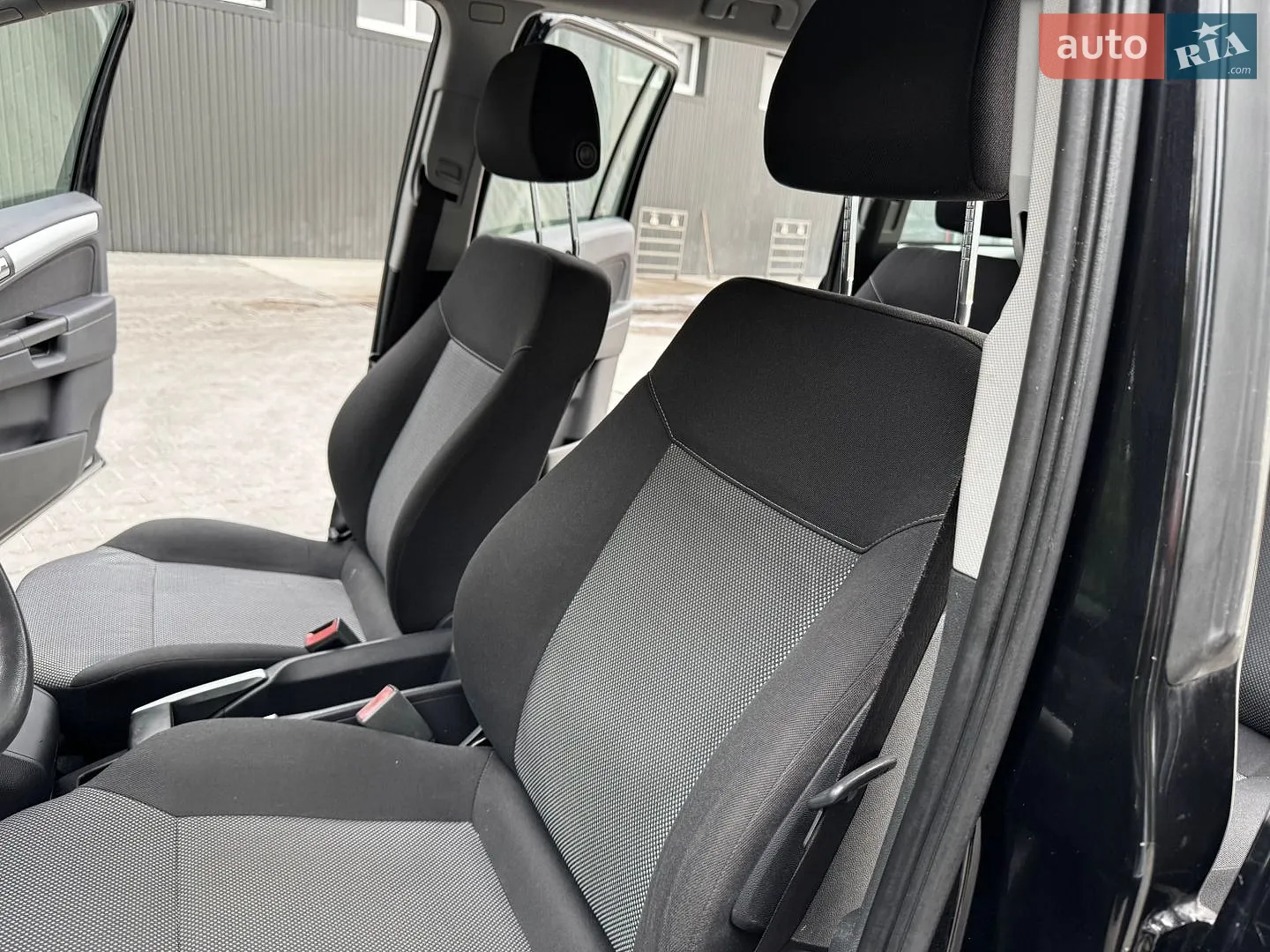 2010 Opel Zafira - мініатюра 61