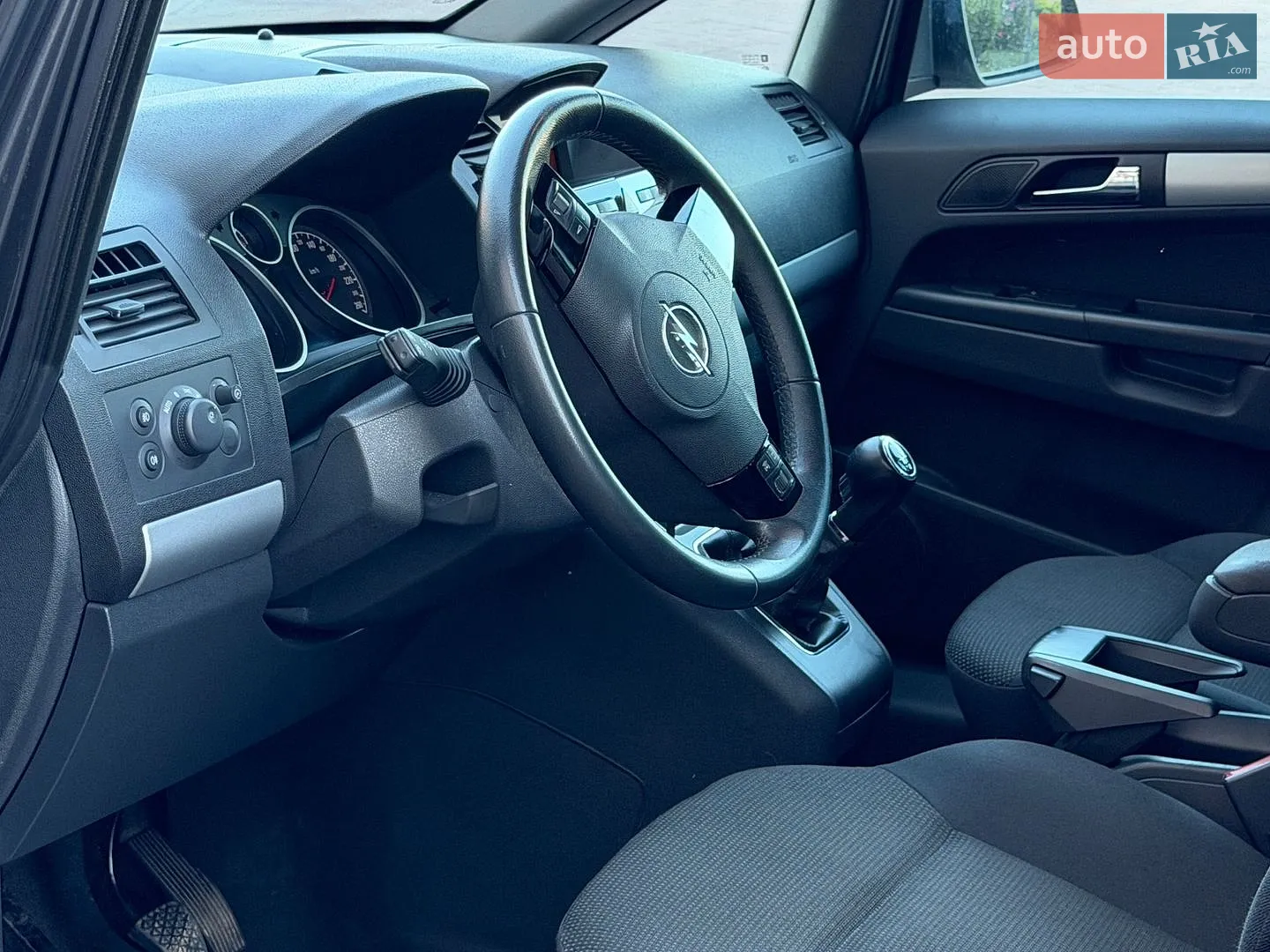 2011 Opel Zafira - мініатюра 38