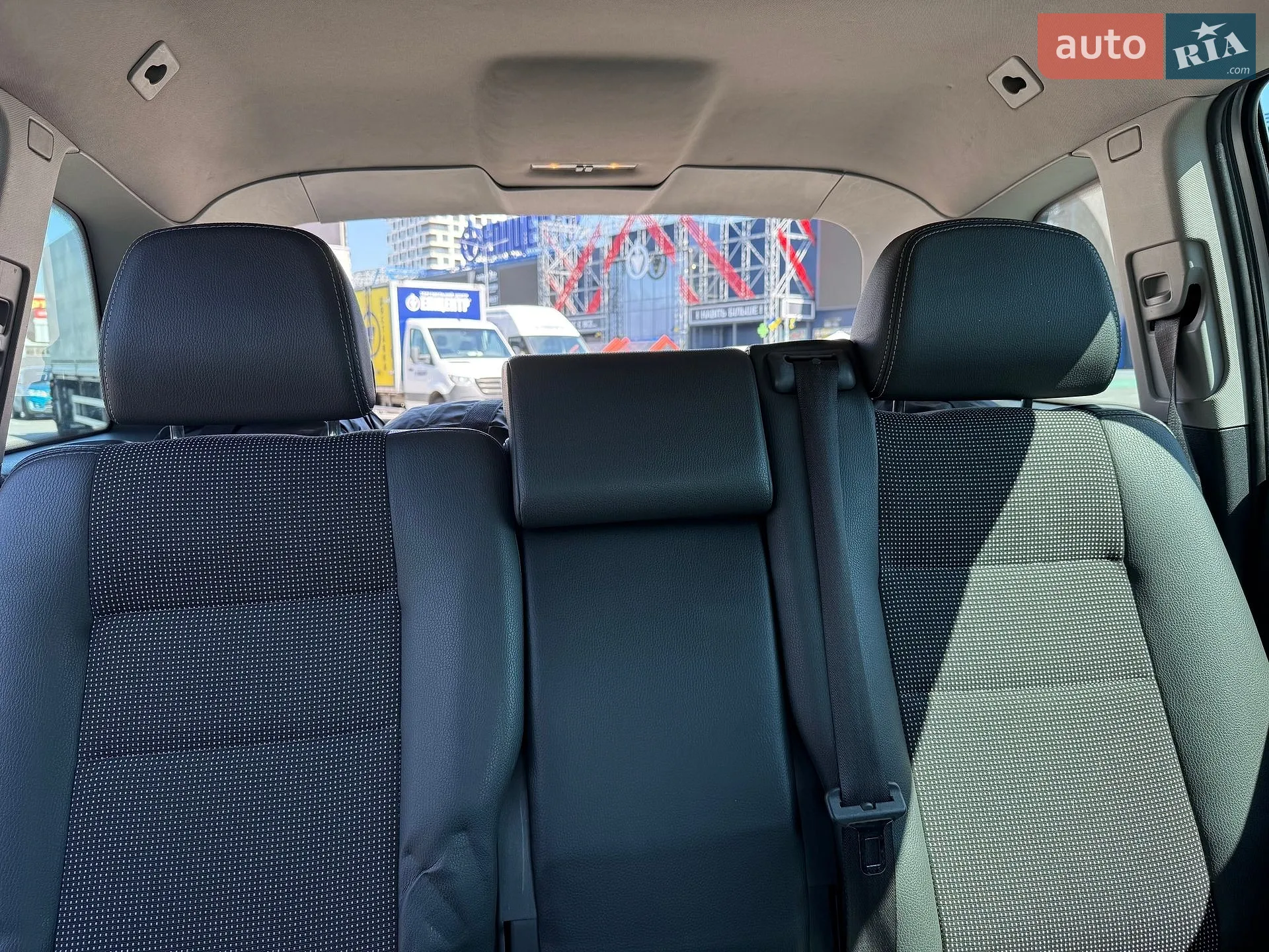 2010 Opel Zafira - мініатюра 16