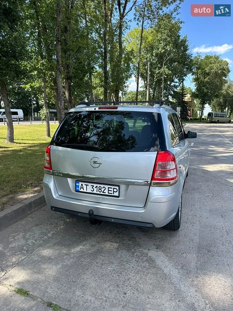 2011 Opel Zafira - мініатюра 13