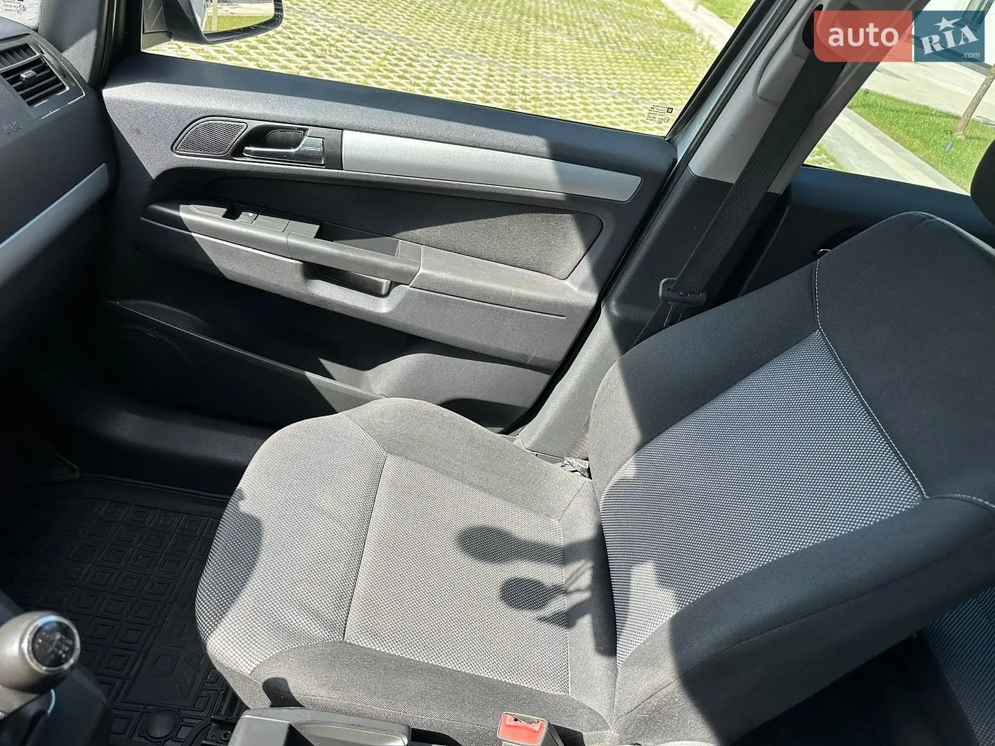 2011 Opel Zafira - мініатюра 24