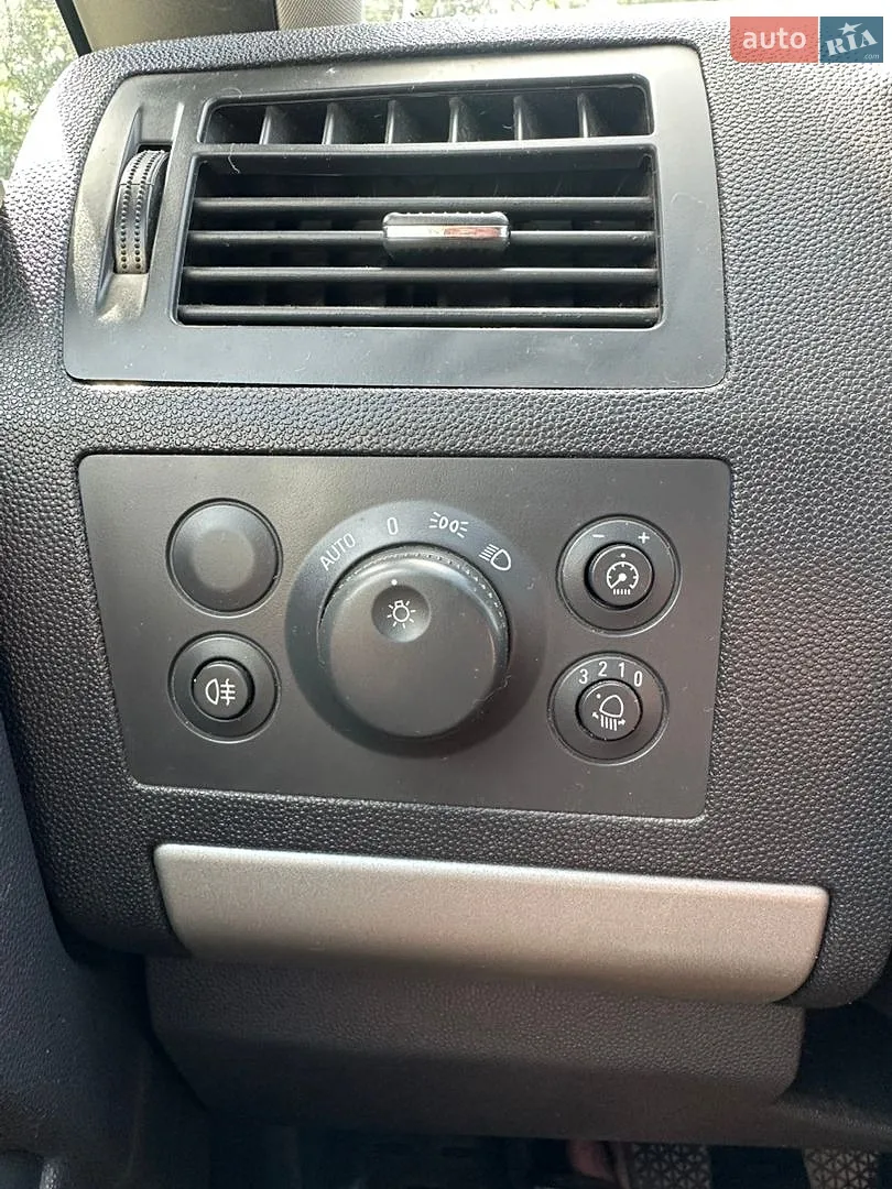 2011 Opel Zafira - мініатюра 55