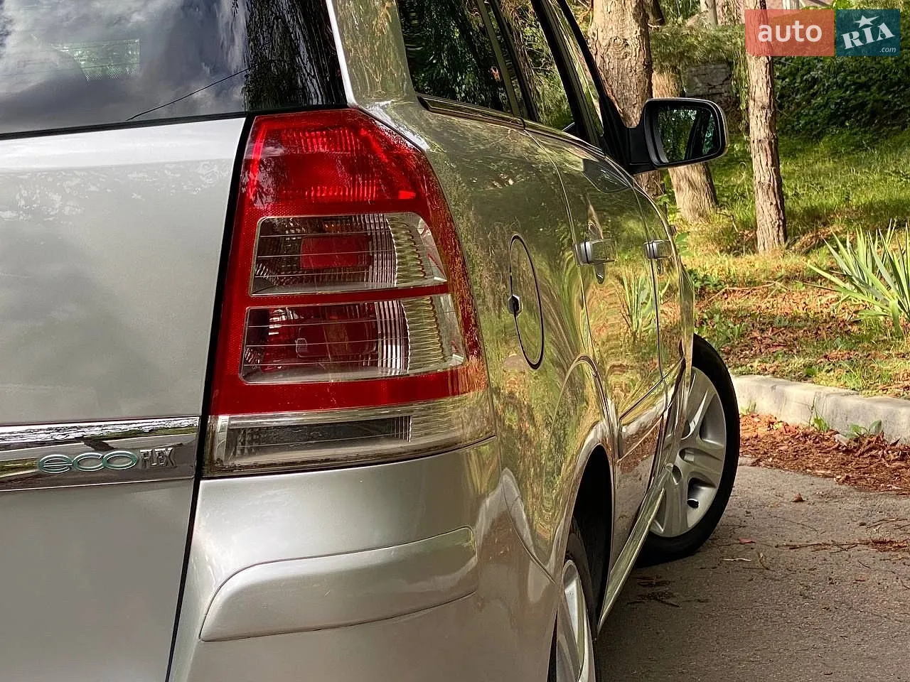 2010 Opel Zafira - мініатюра 38