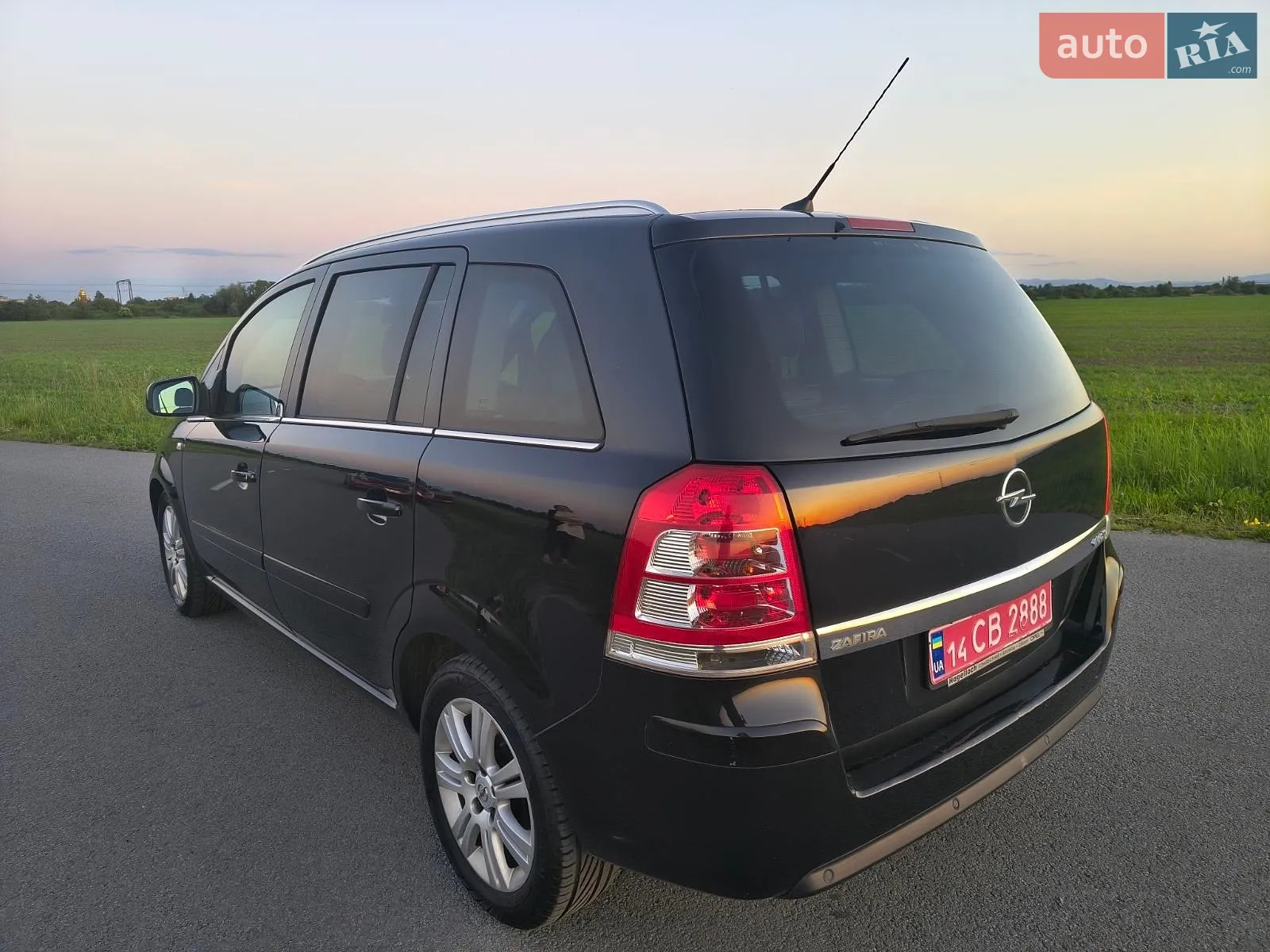 2010 Opel Zafira - мініатюра 21