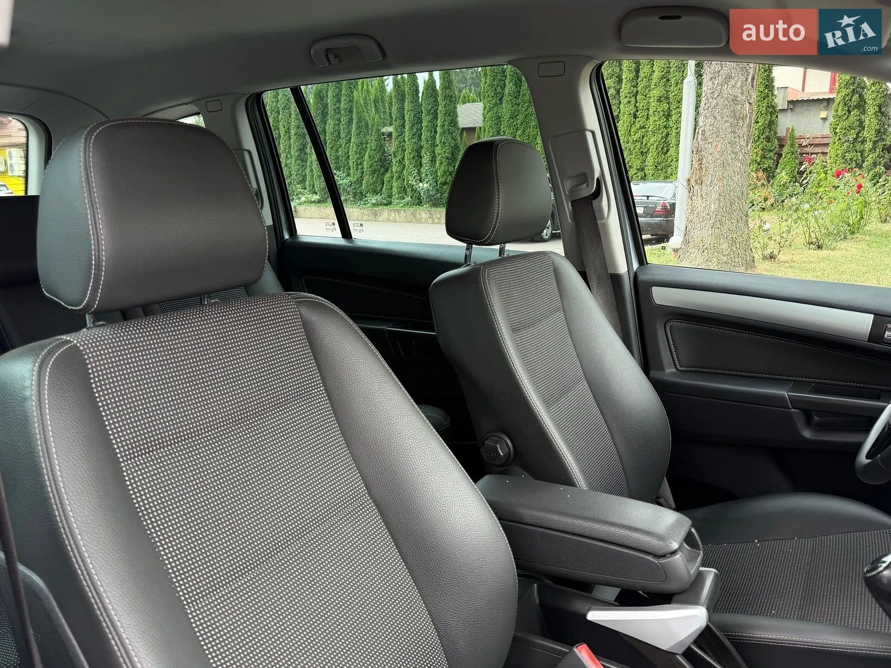 2011 Opel Zafira - мініатюра 8
