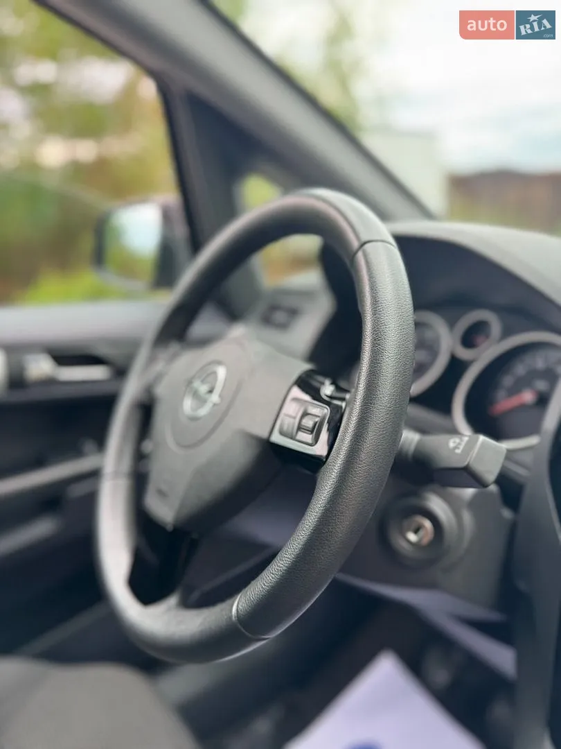 2014 Opel Zafira - мініатюра 32