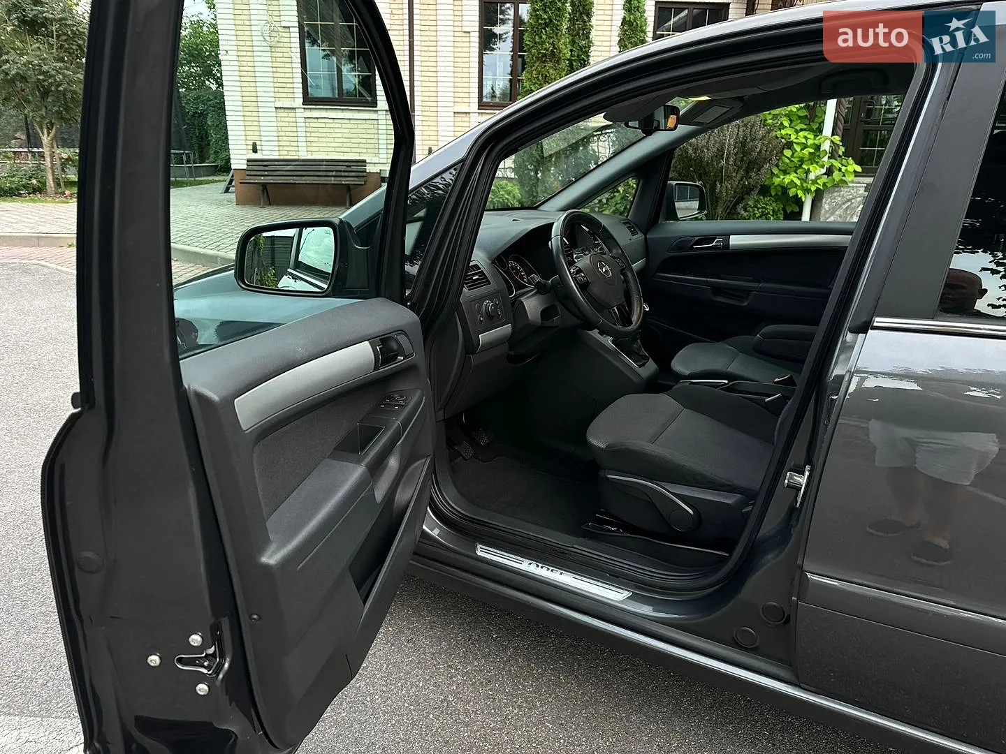 2010 Opel Zafira - мініатюра 44