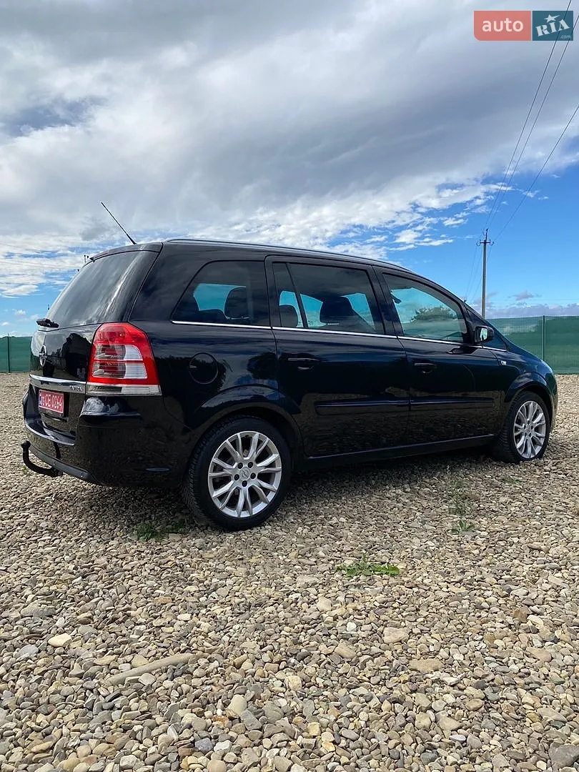 2010 Opel Zafira - мініатюра 9