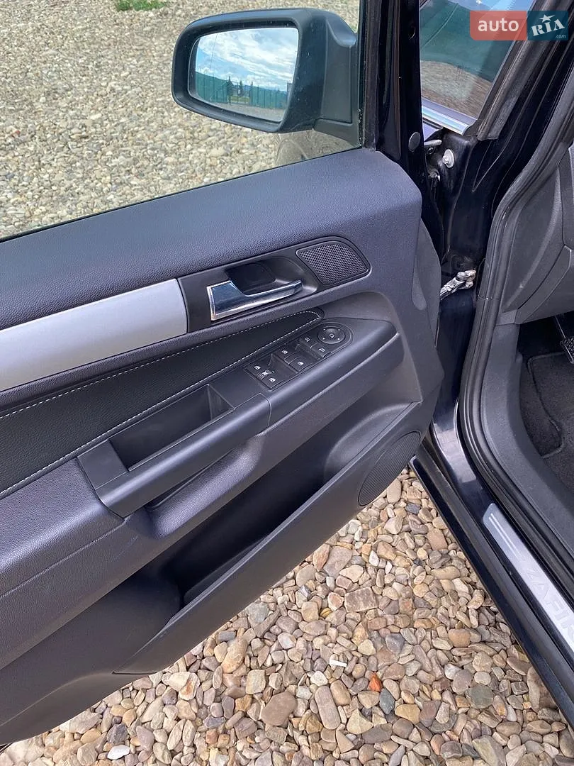 2010 Opel Zafira - мініатюра 13