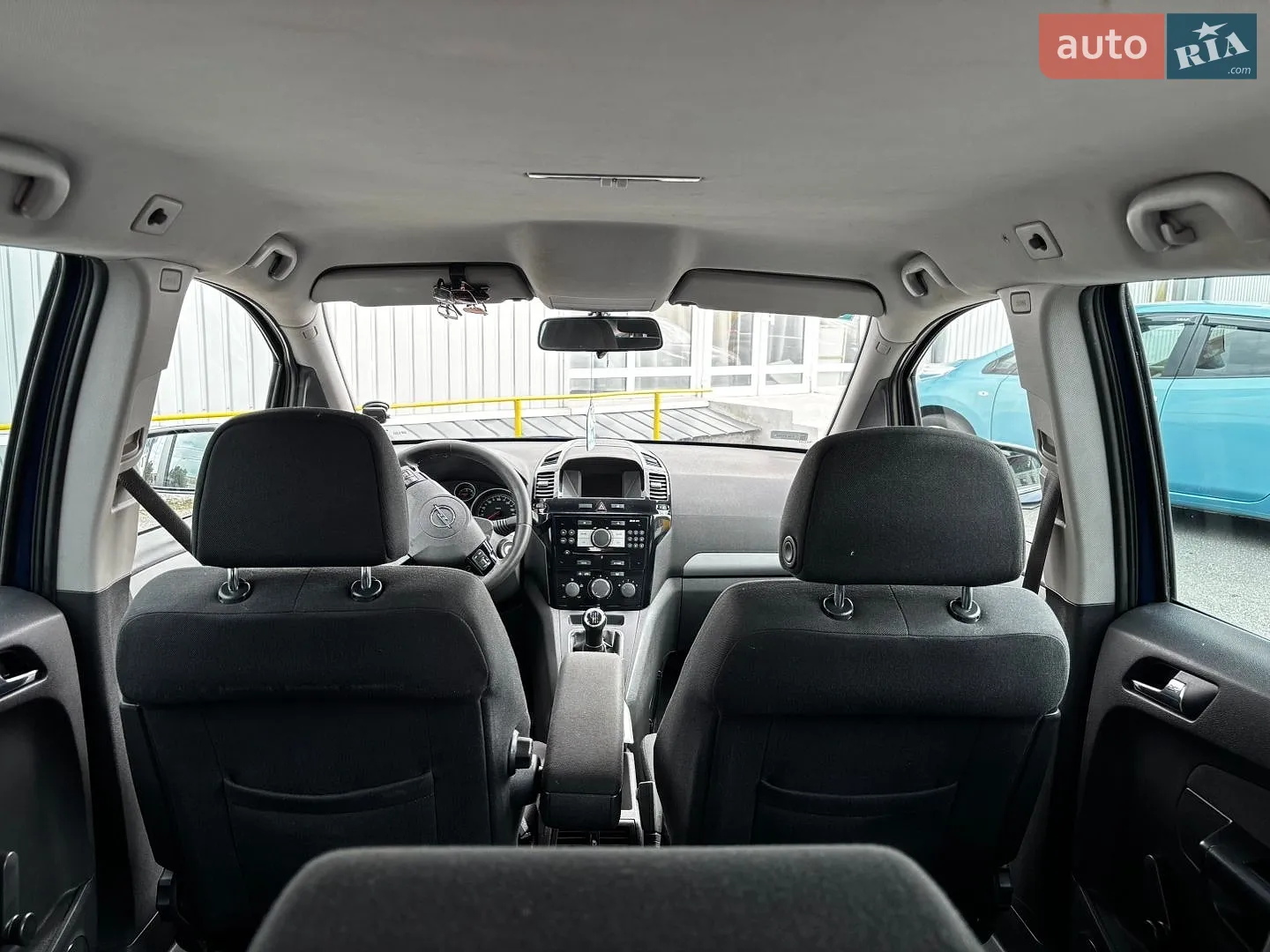 2010 Opel Zafira - мініатюра 12