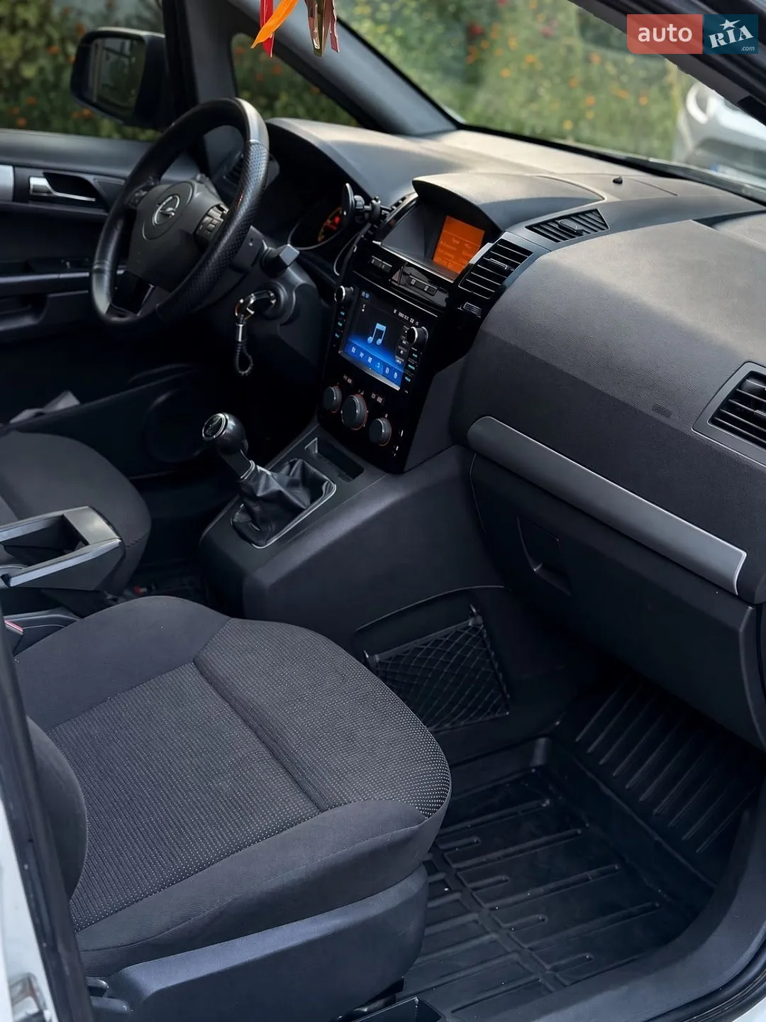2012 Opel Zafira - мініатюра 16
