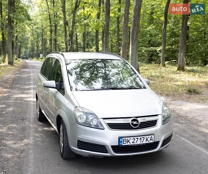 Opel Zafira