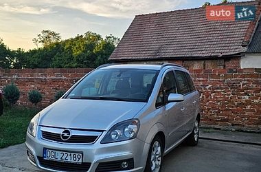Минивэн Opel Zafira 1999 в Запорожье