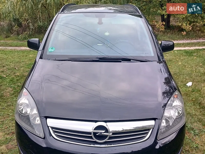 Opel Zafira 2010