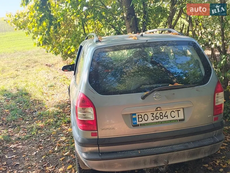Opel Zafira 2003