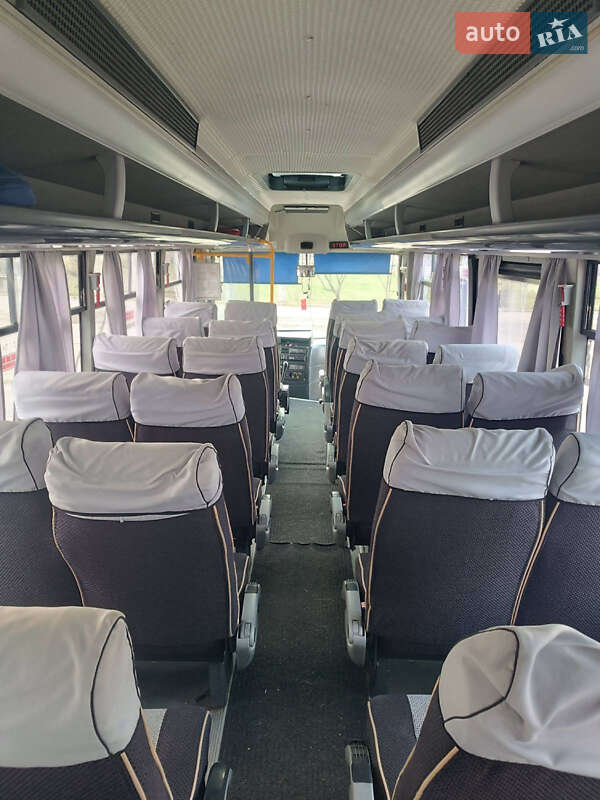 Туристический / Междугородний автобус Otokar Navigo 2010 в Иванкове