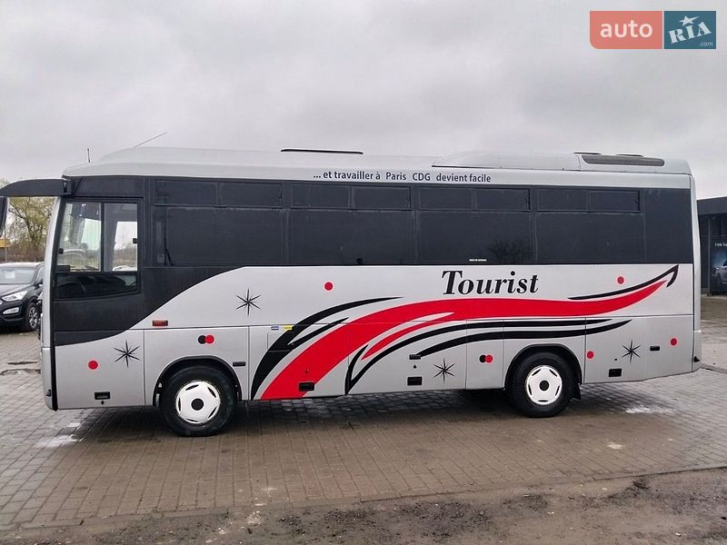 Туристичний / Міжміський автобус Otokar Navigo 2010 в Львові