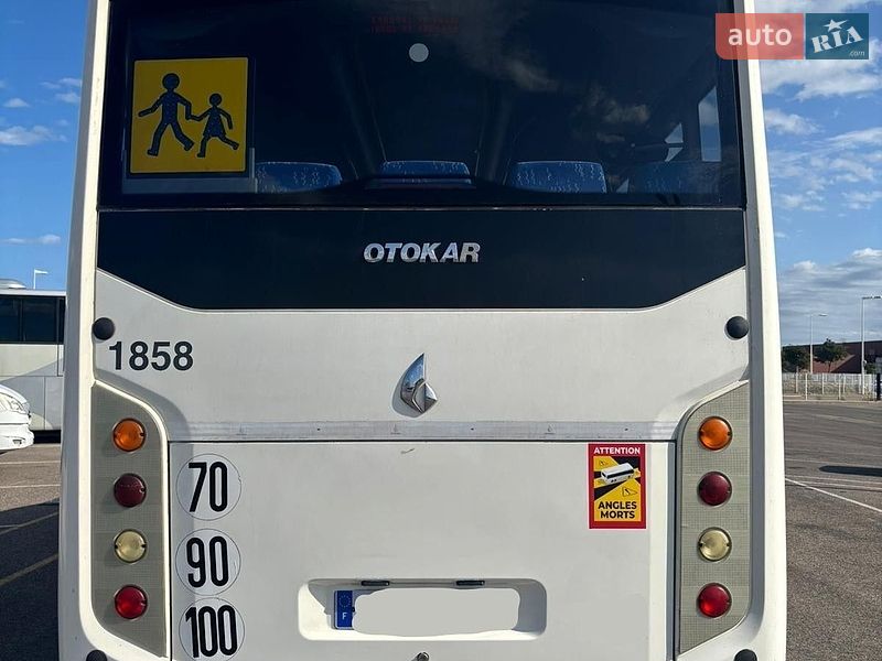 Приміський автобус Otokar Navigo 2013 в Львові