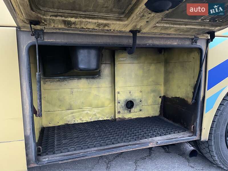 Приміський автобус Otokar Sultan 2004 в Полтаві