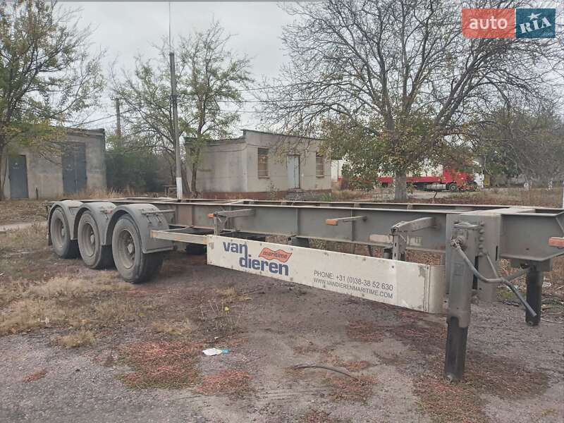 Контейнеровоз полуприцеп Pacton T3001 2008 в Одессе