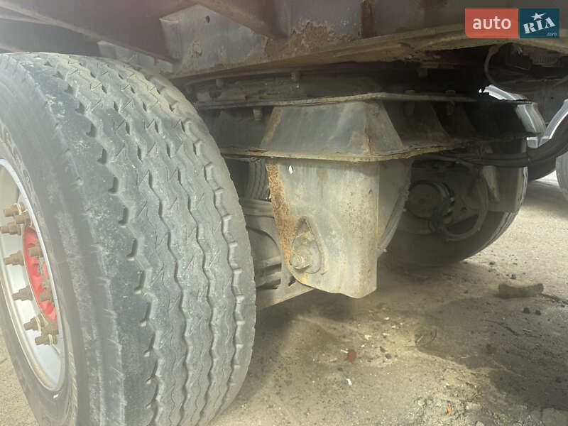 Бортовой полуприцеп Pacton TTD 454 2002 в Хмельницком