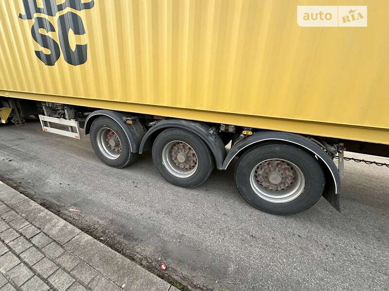 Контейнеровоз напівпричіп Pacton TXC 2008 в Вінниці