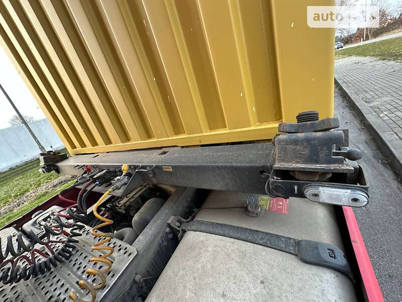 Контейнеровоз напівпричіп Pacton TXC 2008 в Вінниці