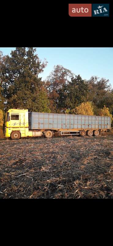 Зерновоз - напівпричіп Panav NV 35 1999 в Кривому Розі