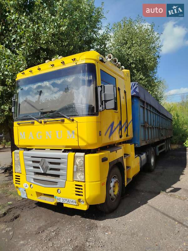 Зерновоз - напівпричіп Panav NV 35 1999 в Кривому Розі