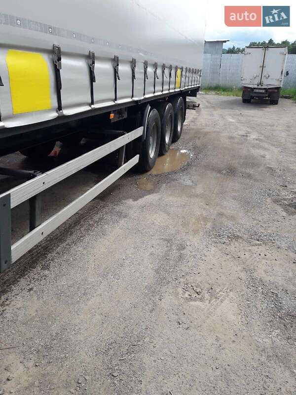 Тентований борт (штора) - напівпричіп Panav SAF 2008 в Надвірній