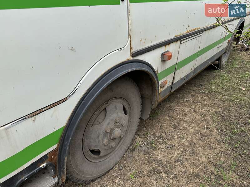 Пригородный автобус ПАЗ 32051 2006 в Кривом Роге