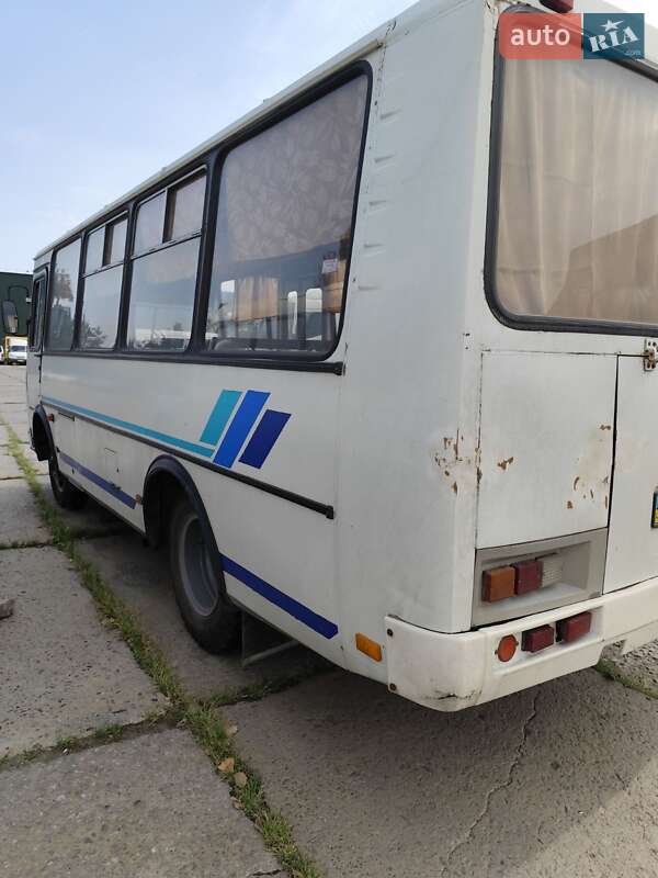 Пригородный автобус ПАЗ 32053 2008 в Николаеве