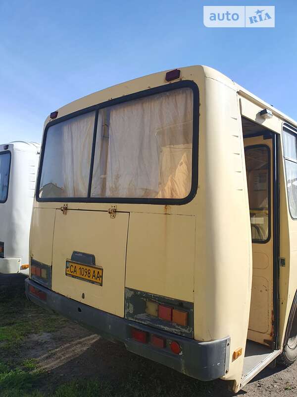 Городской автобус ПАЗ 32054 2007 в Умани