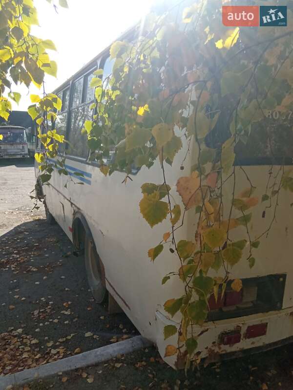 Пригородный автобус ПАЗ 32054 2006 в Баре