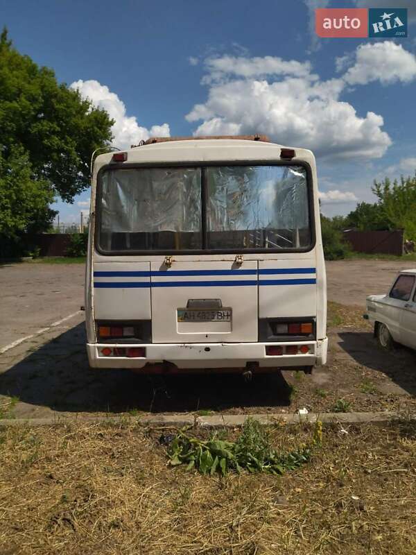 Пригородный автобус ПАЗ 32054 2006 в Краматорске