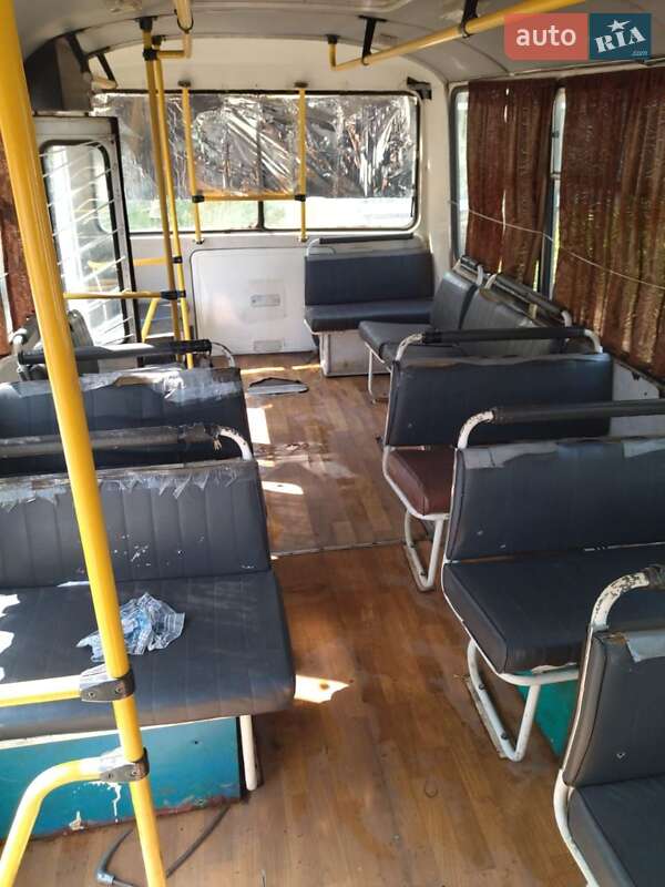 Пригородный автобус ПАЗ 32054 2006 в Краматорске