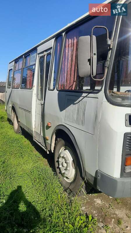 Пригородный автобус ПАЗ 32054 2005 в Дрогобыче