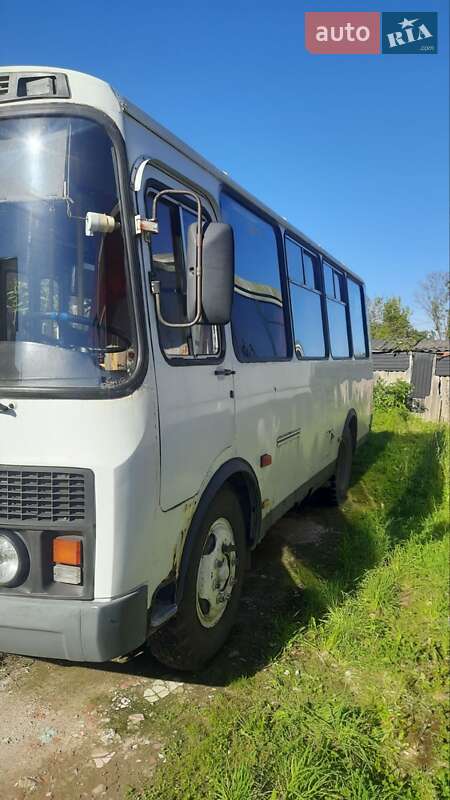 Пригородный автобус ПАЗ 32054 2005 в Дрогобыче