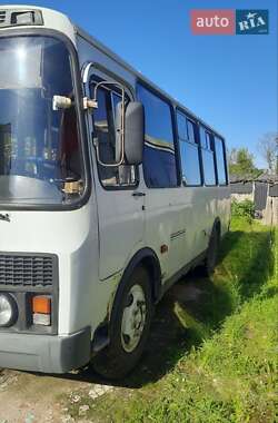 Пригородный автобус ПАЗ 32054 2005 в 