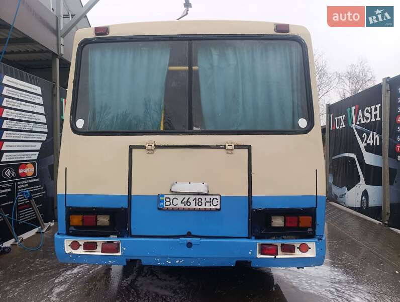 Приміський автобус ПАЗ 32054 2005 в Івано-Франківську