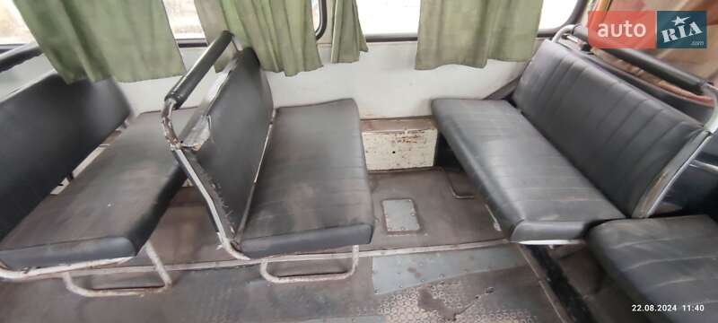 Городской автобус ПАЗ 3205 2005 в Киеве