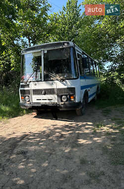 Городской автобус ПАЗ 3205 2008 в 