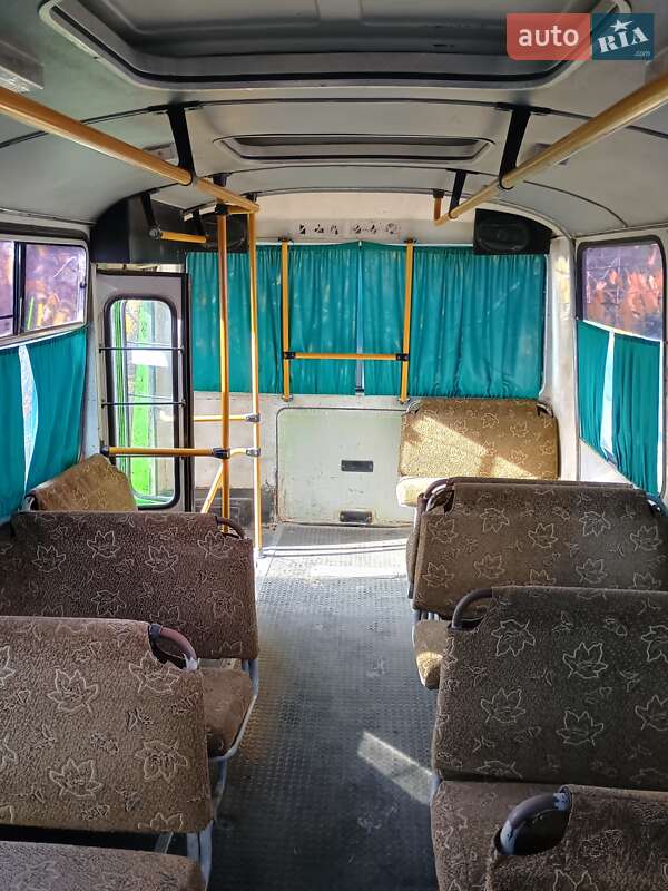 Приміський автобус ПАЗ 3205 2004 в Чорткові фото 11 Приміський автобус ПАЗ 3205 2004 в Чорткові