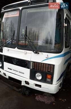 Городской автобус ПАЗ 3205 2003 в Житомире