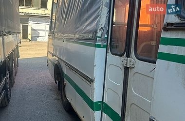 Приміський автобус ПАЗ 3205 2000 в Запоріжжі