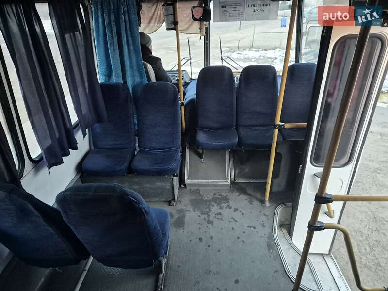 Пригородный автобус ПАЗ 4234 2006 в Снятине фото 5 Пригородный автобус ПАЗ 4234 2006 в Снятине