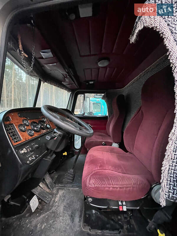 Самосвал Peterbilt 357 2003 в Одессе