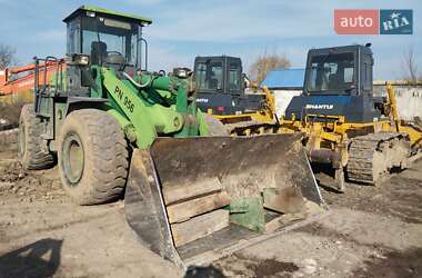 Фронтальный погрузчик PetroNick 956 2008 в 