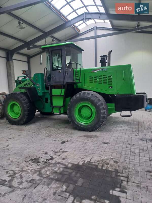 Фронтальный погрузчик PetroNick PN 2011 в Ровно фото 13 Фронтальный погрузчик PetroNick PN 2011 в Ровно