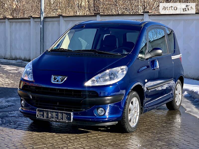 Хэтчбек Peugeot 1007 2005 в Одессе